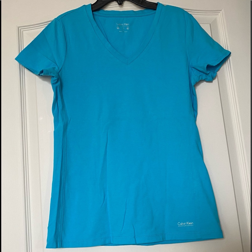 Calvin Klein Women’s Performance  Dry-Fit T-Shirt Size: S
